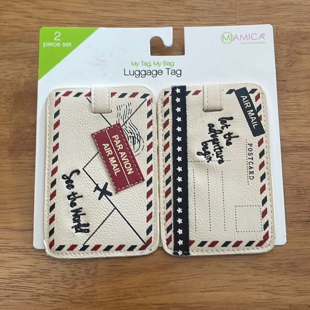 Luggage tags by Mi Amica